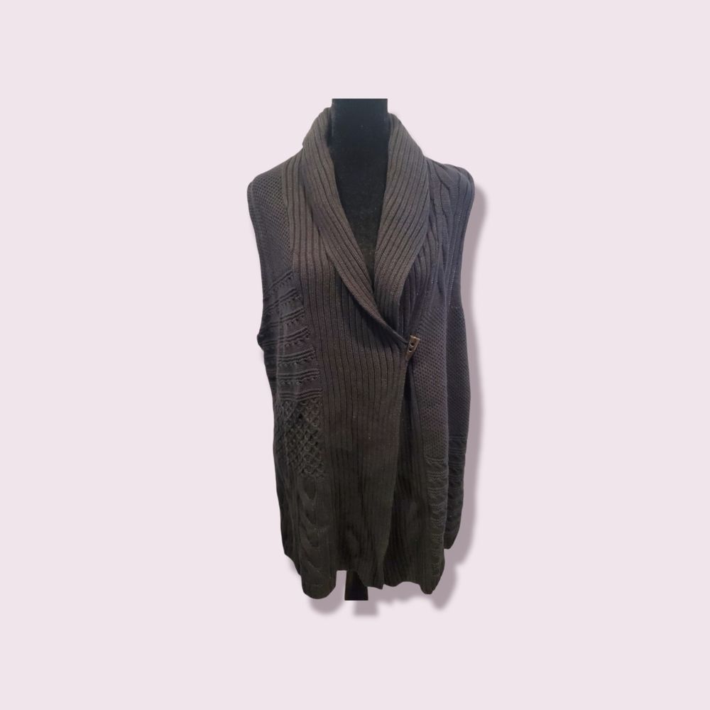 Chaps Sleeveless Sweater Vest | Black
